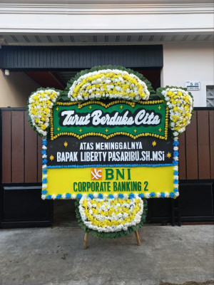 Papan Bunga Duka di Pancoran