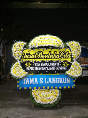 Papan Bunga Duka di Pancoran